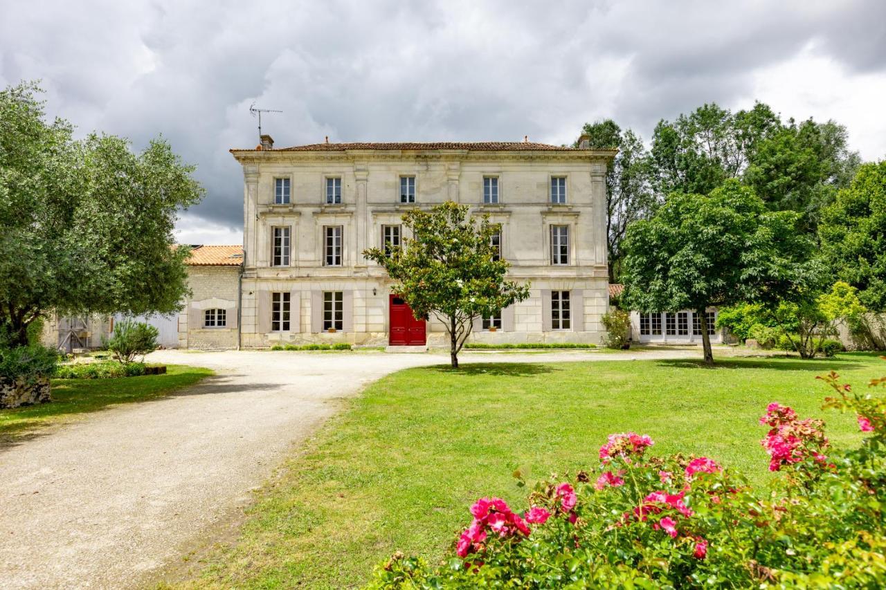 Bed and Breakfast Domaine De Pladuc Lachaise Екстер'єр фото