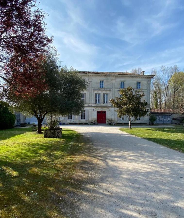 Bed and Breakfast Domaine De Pladuc Lachaise Екстер'єр фото