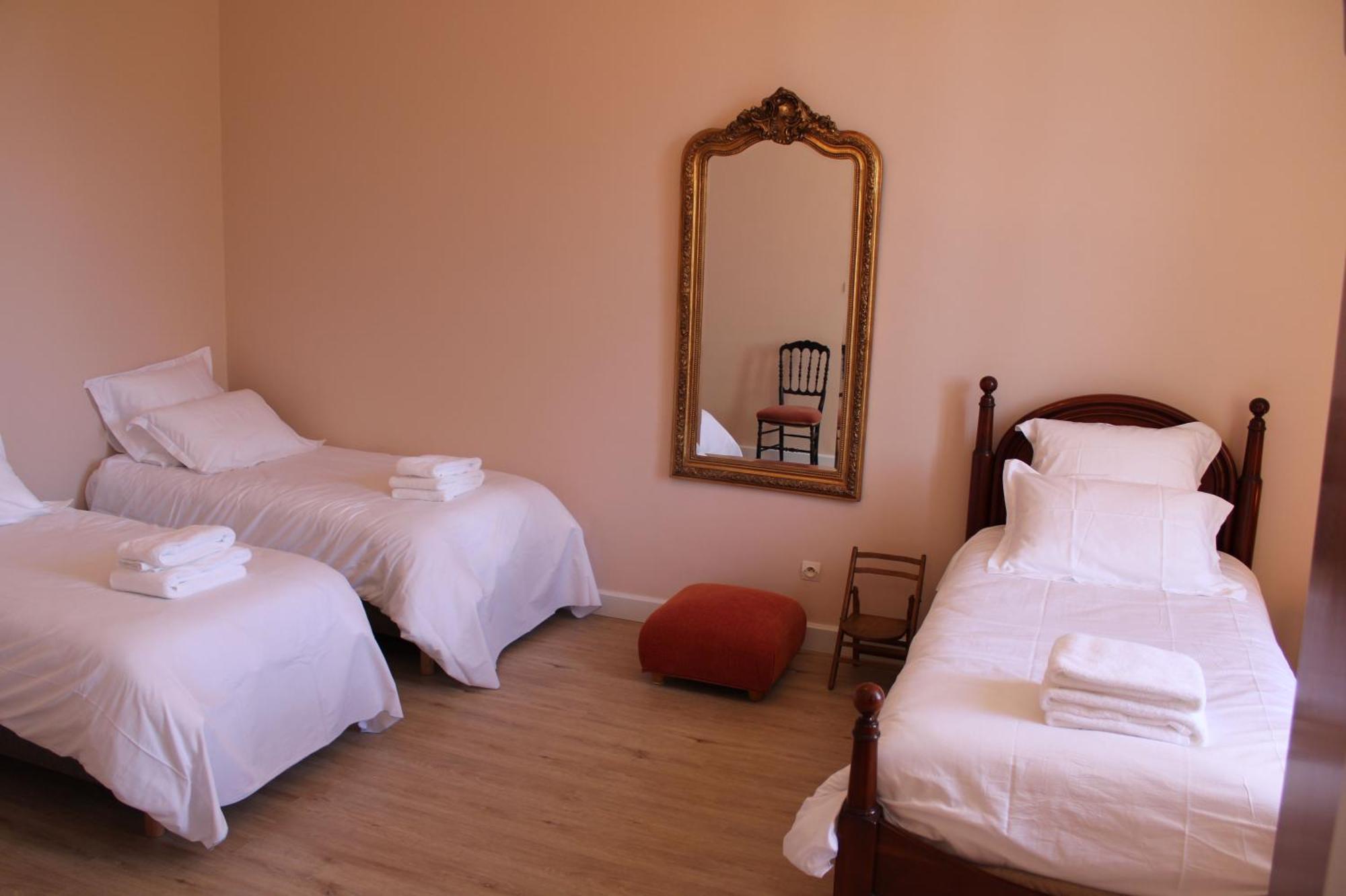 Bed and Breakfast Domaine De Pladuc Lachaise Екстер'єр фото
